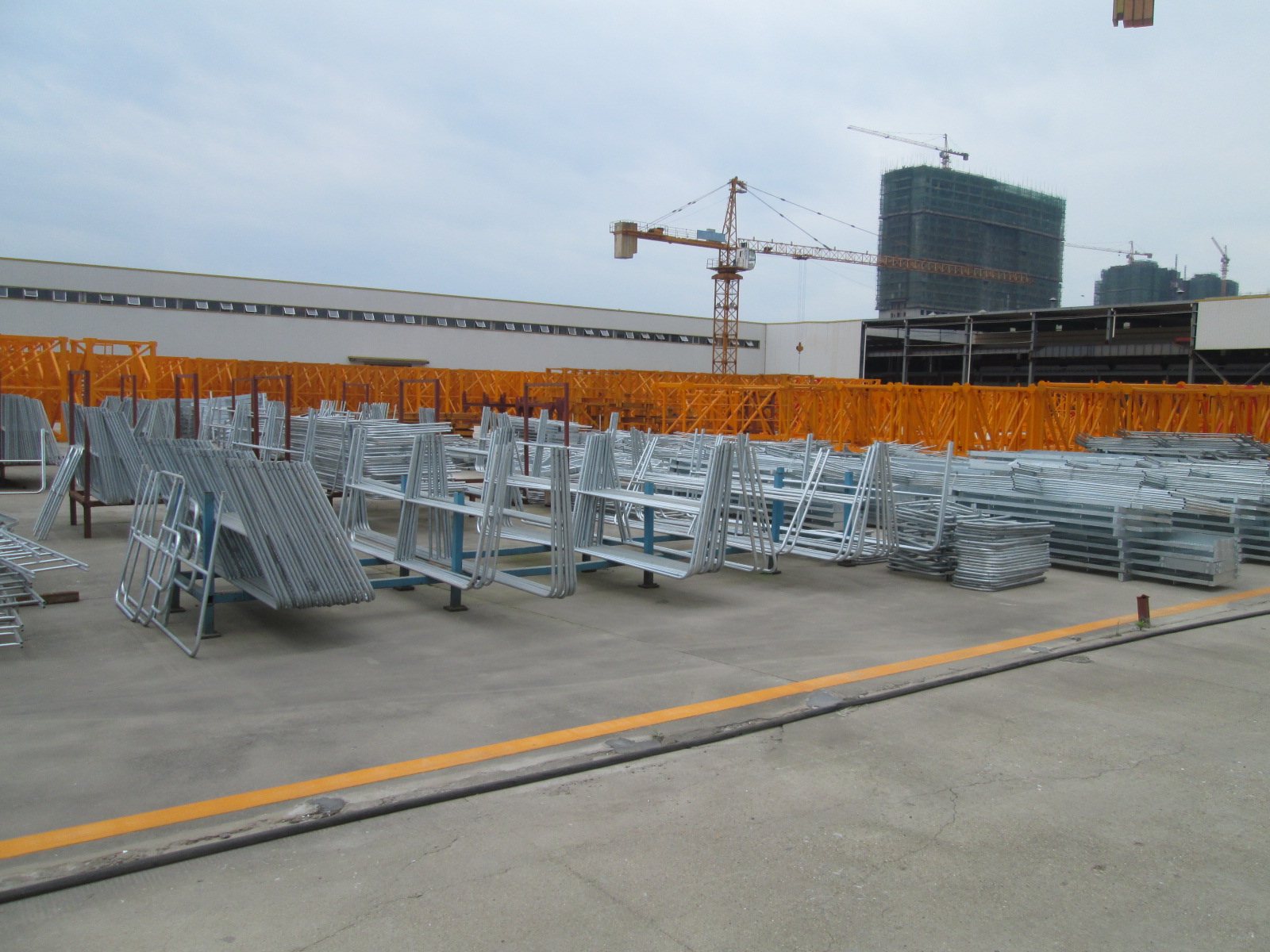 Finished products hot-dip galvanizing area