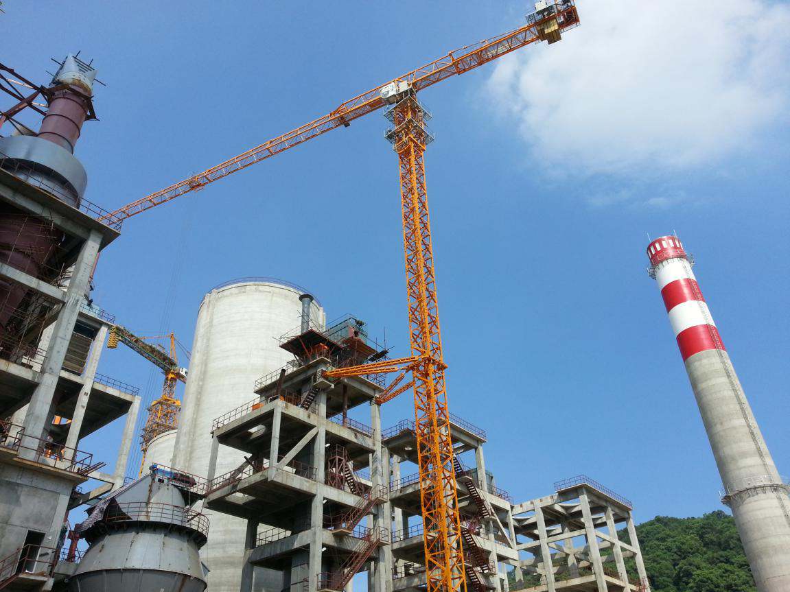 zhongtian flat tower crane on the construction of Large industrial and mining