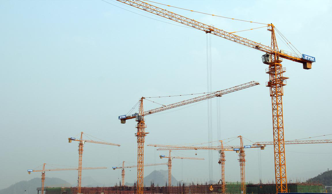 zhongtian tower cranes working scene